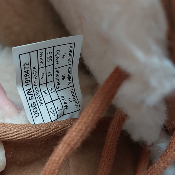 UGG Men's Harkley High Top Chukka Boots - Picture 10 of 10